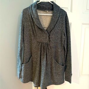 Kimi + Kai Maternity - Top/Pullover - Size Large